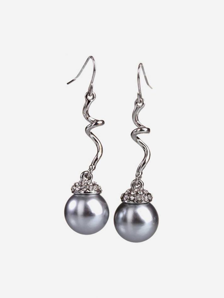 Heart pave hoop earrings in silver